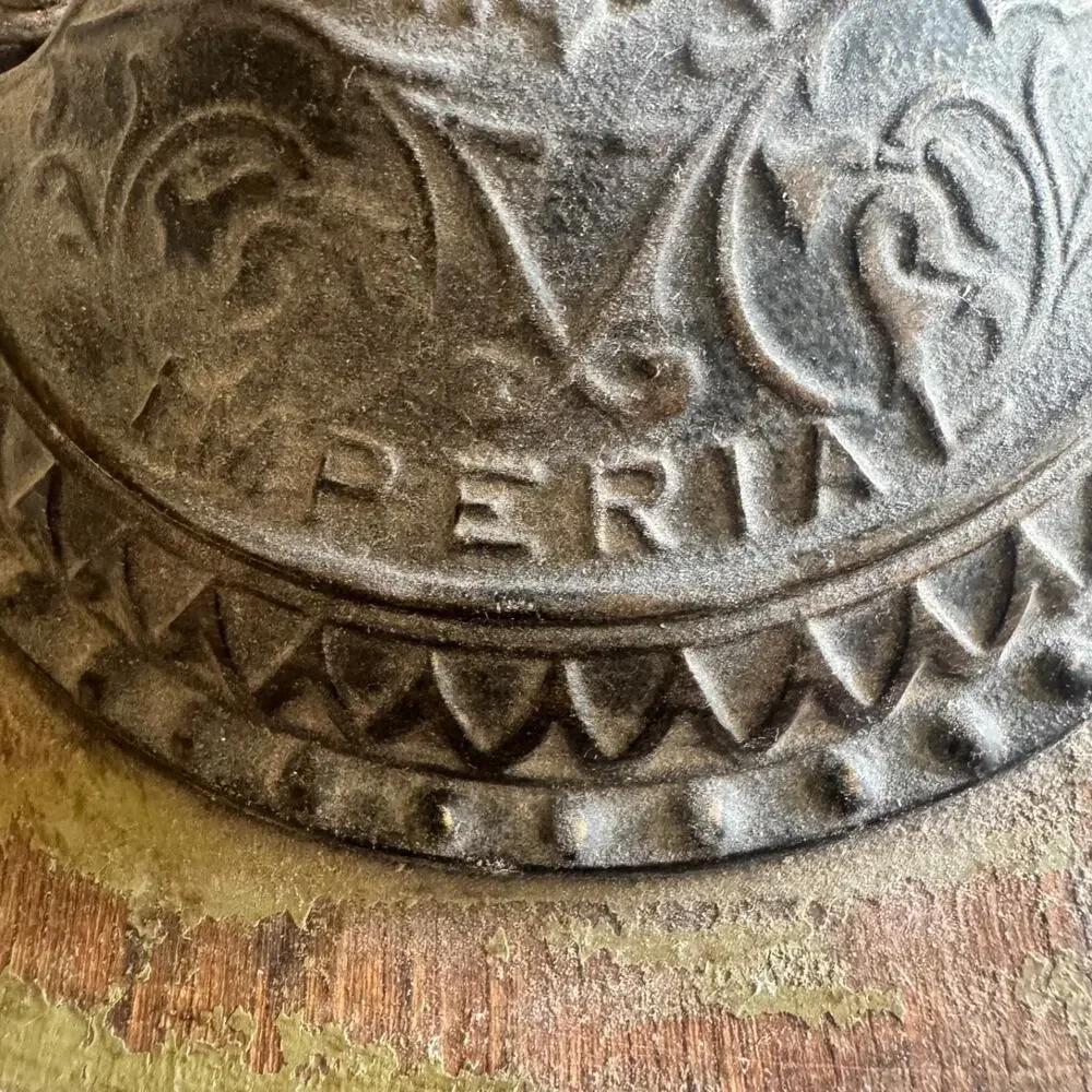 Antique Imperial Coffee Grinder Mill Cast Iron Green, Late 1800s Farmhouse Decor - Picture 6 of 10
